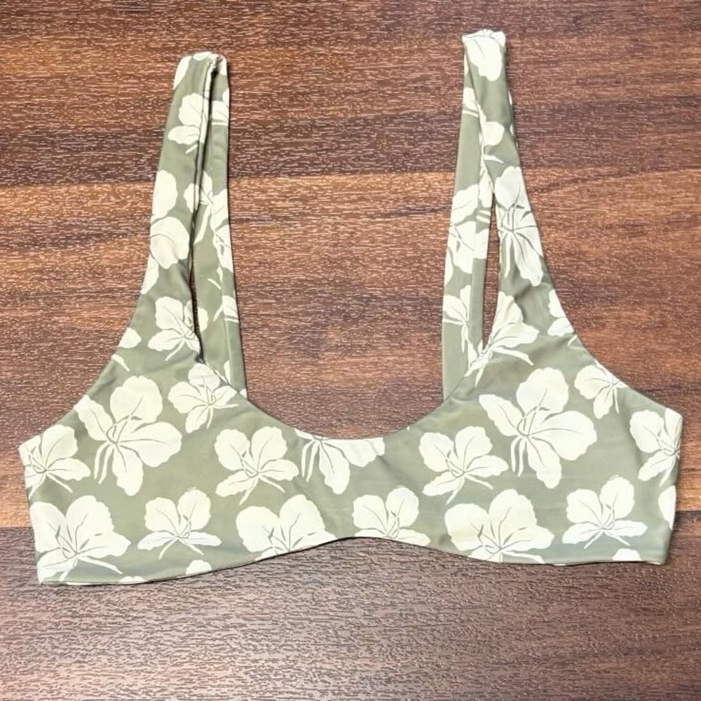 ⚡️SOLD ON INSTA⚡️benoa swim butterfly ginger south top